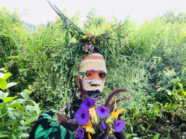 Surma, the flower people of Ethiopia