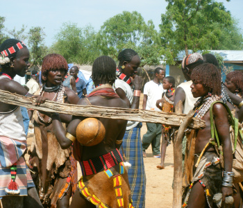 Grand tour of the ethnic groups of the Omo valley-3